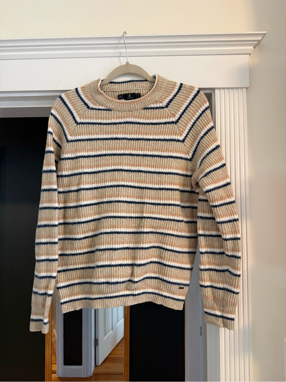 Volcom Women’s Striped Ribbed Crewneck Sweater Beige Navy Cream Size S